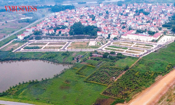 Cắt lỗ tiền tỷ vì vỡ mộng &#039;ôm&#039; đất nền đón sóng lên quận