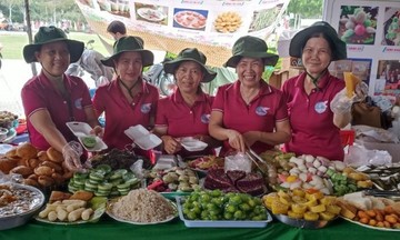 Nâng thu nhập, đẩy lùi đói nghèo từ phát triển HTX trong làng nghề