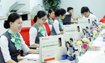 Đãi ngộ cao, ngân hàng vẫn khó tuyển dụng nhân sự công nghệ giỏi