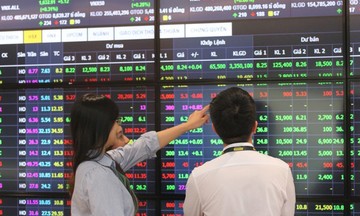 Lãi 500 triệu đồng bán chứng khoán, nhà đầu tư sẽ nộp thuế bao nhiêu theo đề xuất mới?