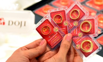 Giá vàng có thể tiến đến mốc 125 triệu đồng/lượng