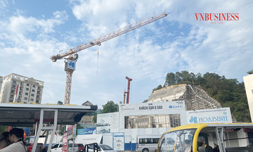 ‘May mắn’ thoát lỗ, Xây dựng Hòa Bình vẫn đối mặt áp lực tài chính lớn