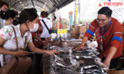 Làm gì để đối phó mối nguy giả mạo xuất xứ nông sản?