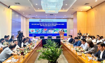 Vực dậy động lực tăng trưởng: Liều thuốc nào cho &#039;bệnh&#039; yếu kém nội tại?