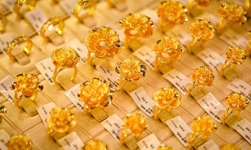 Vàng miếng neo đỉnh 125 triệu đồng/lượng, vàng 789bet vượt 120 triệu đồng/lượng