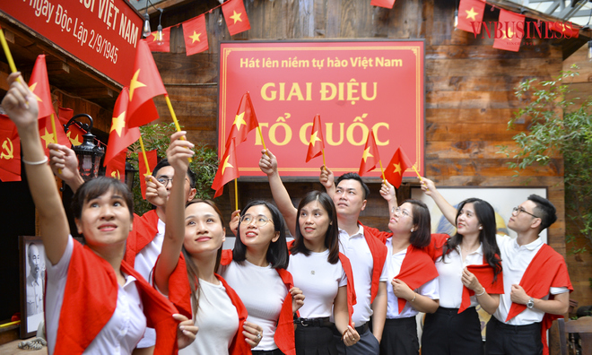<p class="Normal"
Phía bên trong, không 789bet uy tín quán được chia thành nhiều khu vực mang đậm dấu ấn của lịch sử, đáp ứng nhu cầu chụp hình của khách, nhất là khi dịp kỷ niệm 80 năm Quốc khánh 2/9 đang đến rất gần.</p