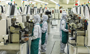 Cushman & Wakefield: Nhiều doanh nghiệp đang tính dịch chuyển cả chuỗi cung ứng sang Việt Nam
