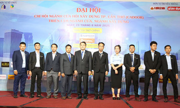 Ra mắt Ban chấp hành Chi hội Ngành cửa Hội Xây dựng TP. Cần Thơ