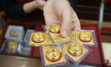 Tăng nửa triệu đồng, giá vàng nhẫn áp sát 124 triệu đồng/lượng
