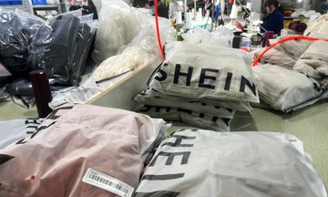 Miễn thuế “de minimis” bị khai tử, doanh nghiệp Việt đối mặt chi phí mới và rủi ro chuỗi cung ứng