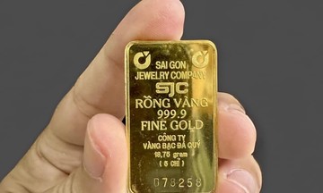Vụ sản xuất vàng miếng trái phép tại SJC: Doanh nghiệp khẳng định chất lượng, dư luận chờ kết quả điều tra