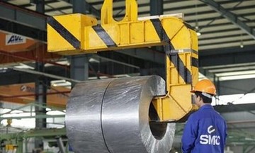 Người thân của lãnh đạo một doanh nghiệp thép thâm niên bán ‘chui’ cổ phiếu