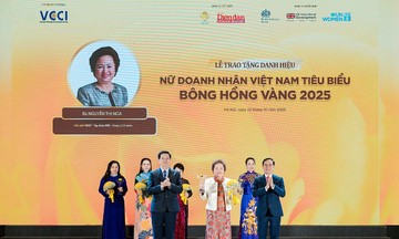 Chủ tịch Tập đoàn BRG lần thứ 6 được vinh danh top 10 “Nữ doanh nhân Việt Nam tiêu biểu - Bông hồng Vàng 2025”
