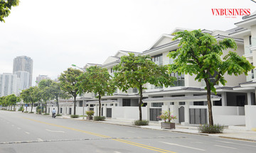 Nhà liền thổ triệu đô giữa thị trường &#039;nguội lạnh&#039;