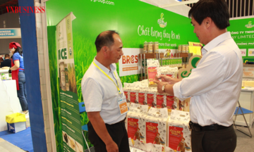 Tìm điểm tựa để xuất khẩu nông sản không... ‘đổ dốc’