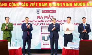 Agribank đồng hành cùng TP Hà Nội trong chuyển đổi số, tài trợ Kiosk thông minh - bước tiến mới trong cải cách hành chính