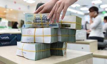 Nhiều ngân hàng vẫn chật vật huy động vốn để đáp ứng nhu cầu tín dụng