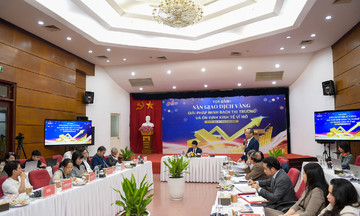 Nên lập sàn vàng vật chất hay phái sinh?