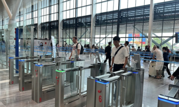 Bắt buộc check-in qua VNeID hoặc Kiosk nếu không ký gửi hành lý