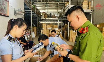 Công an xã được kiểm tra môi trường, an toàn thực phẩm