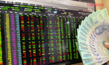 Lãi suất huy động tăng, thị trường chứng khoán &#039;trong nguy có cơ&#039;