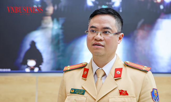 <p class="Normal">
Theo Trung t&aacute; Đ&agrave;o Việt Long,&nbsp;Ph&oacute;&nbsp;Trưởng&nbsp;ph&ograve;ng CSGT C&ocirc;ng an TP.H&agrave; Nội,&nbsp;mục ti&ecirc;u của hệ thống kh&ocirc;ng chỉ l&agrave; &ldquo;phạt nguội&rdquo; m&agrave; c&ograve;n hướng tới giảm &ugrave;n tắc, hiện đại h&oacute;a hạ tầng, n&acirc;ng cao năng lực quản l&yacute; nh&agrave; nước v&agrave; x&acirc;y dựng nếp sống văn minh đ&ocirc; thị; g&oacute;p phần n&acirc;ng cao độ ch&iacute;nh x&aacute;c v&agrave; minh bạch trong c&ocirc;ng t&aacute;c quản l&yacute;, xử l&yacute; vi phạm.</p>
