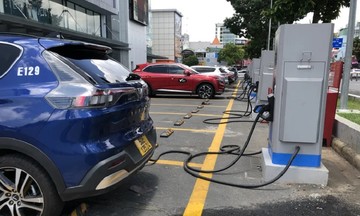 Giao th&ocirc;ng xanh tại đ&ocirc; thị: Cần h&agrave;nh lang ph&aacute;p l&yacute; v&agrave; hạ tầng sạc đồng bộ