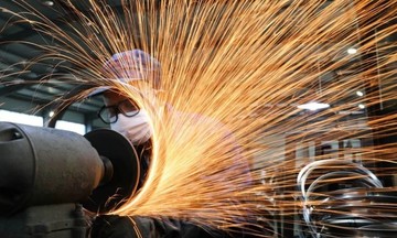 Thế nước v&agrave; l&ograve;ng d&acirc;n trong giai đoạn ph&aacute;t triển mới của đất nước: Phần bốn - Những th&aacute;ch thức đối với thế nước v&agrave; l&ograve;ng d&acirc;n trong giai đoạn mới