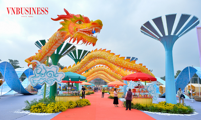 <p class="Normal">
Festival OCOP Việt Nam 2025 diễn ra từ ng&agrave;y 20 đến 23/12/2025, tạo sức lan tỏa mạnh mẽ, g&oacute;p phần n&acirc;ng cao năng lực cạnh tranh v&agrave; vị thế sản phẩm Việt Nam tr&ecirc;n thị trường to&agrave;n cầu.</p>