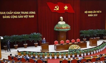 Bế mạc Hội nghị Trung ương 15: Đ&atilde; thống nhất giới thiệu nh&acirc;n sự l&atilde;nh đạo chủ chốt nhiệm kỳ mới