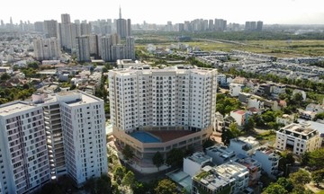 Địa ốc Ho&agrave;ng Qu&acirc;n: '&Eacute;m' tin thua kiện kh&aacute;ch h&agrave;ng v&agrave; &aacute;p lực t&agrave;i ch&iacute;nh