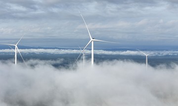 Bầu Hiển ch&iacute;nh thức đưa d&ograve;ng điện sạch xuy&ecirc;n bi&ecirc;n giới từ L&agrave;o về Việt Nam